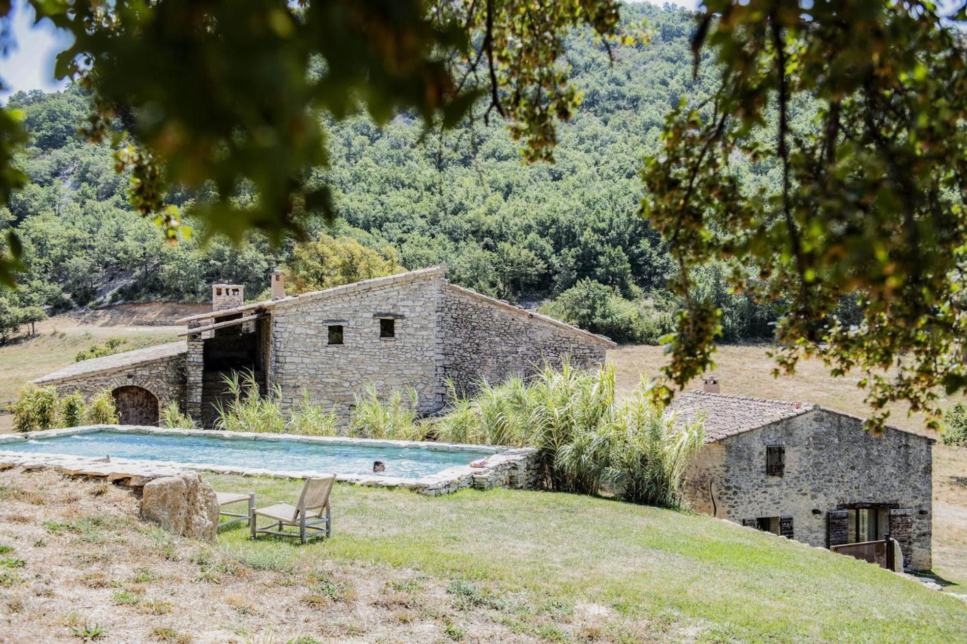 Le Domaine Du Castellas Sivergues Exterior foto